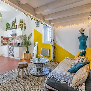 Appartement En Plein Coeur Du Panier Et Vieux Port, Marseille
